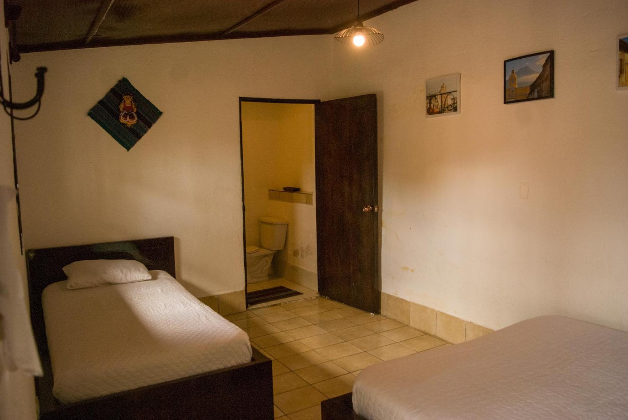 Tzunun Hostel Antigua Dış mekan fotoğraf