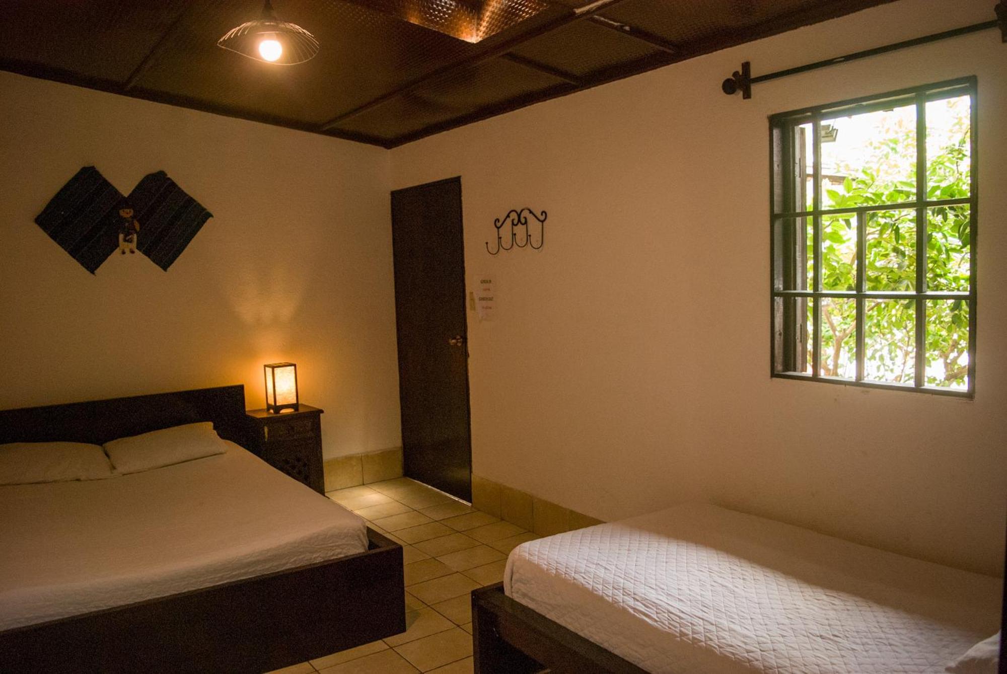 Tzunun Hostel Antigua Dış mekan fotoğraf